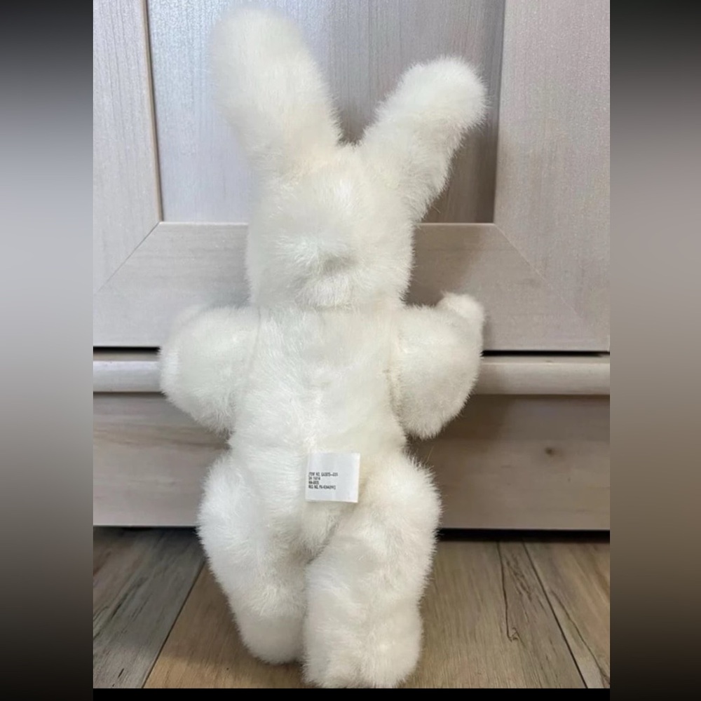White Rabbit - Movable Arms & Legs  - 8" Easter Rabbit By Wang's - Picture 6 of 12
